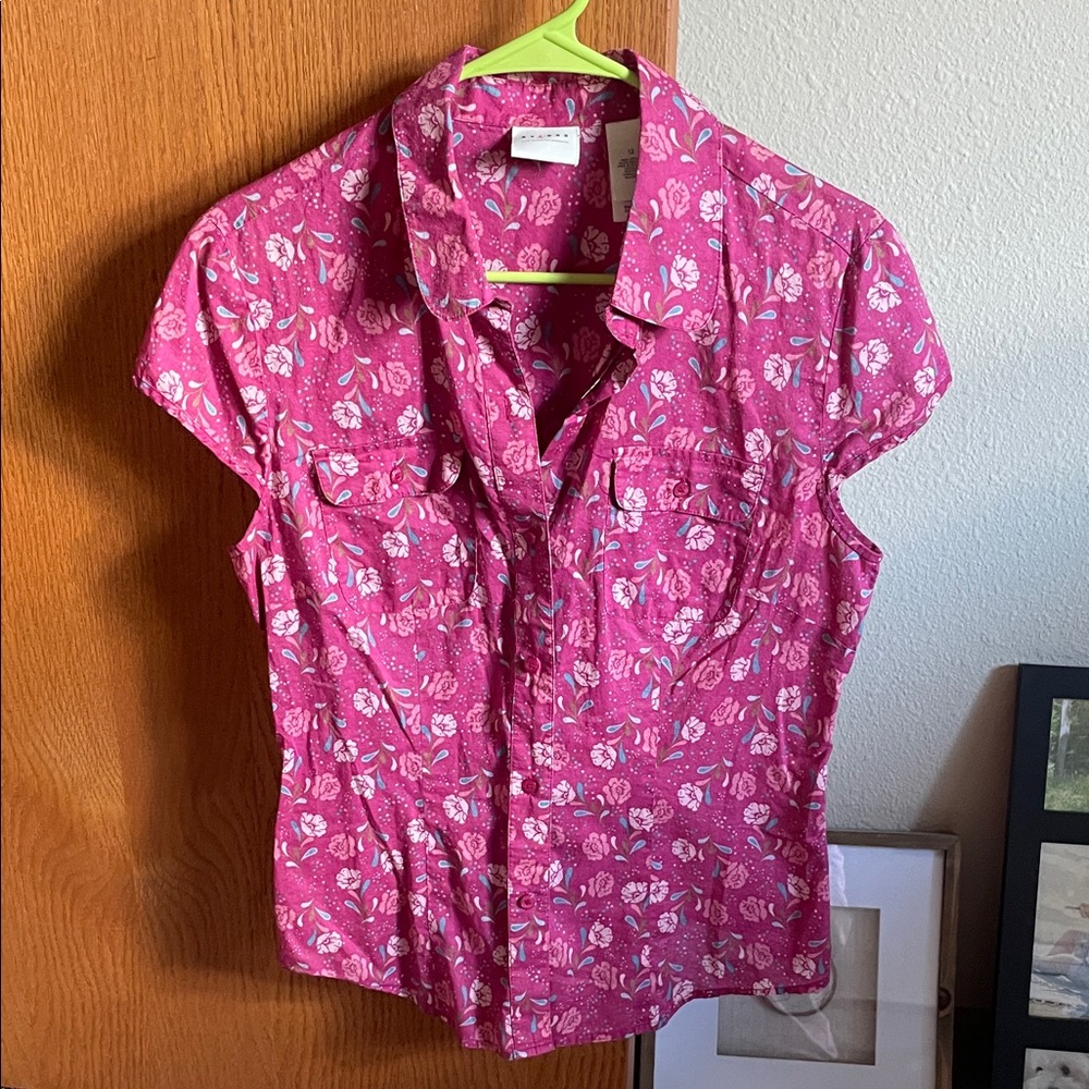 Axcess Pink Floral Button-Down Shirt